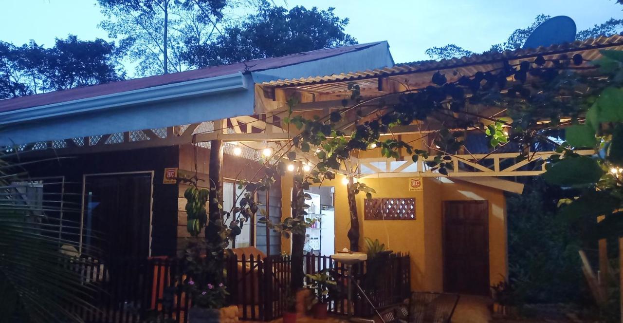 Cacao Lodge And Tours La Fortuna Exterior foto